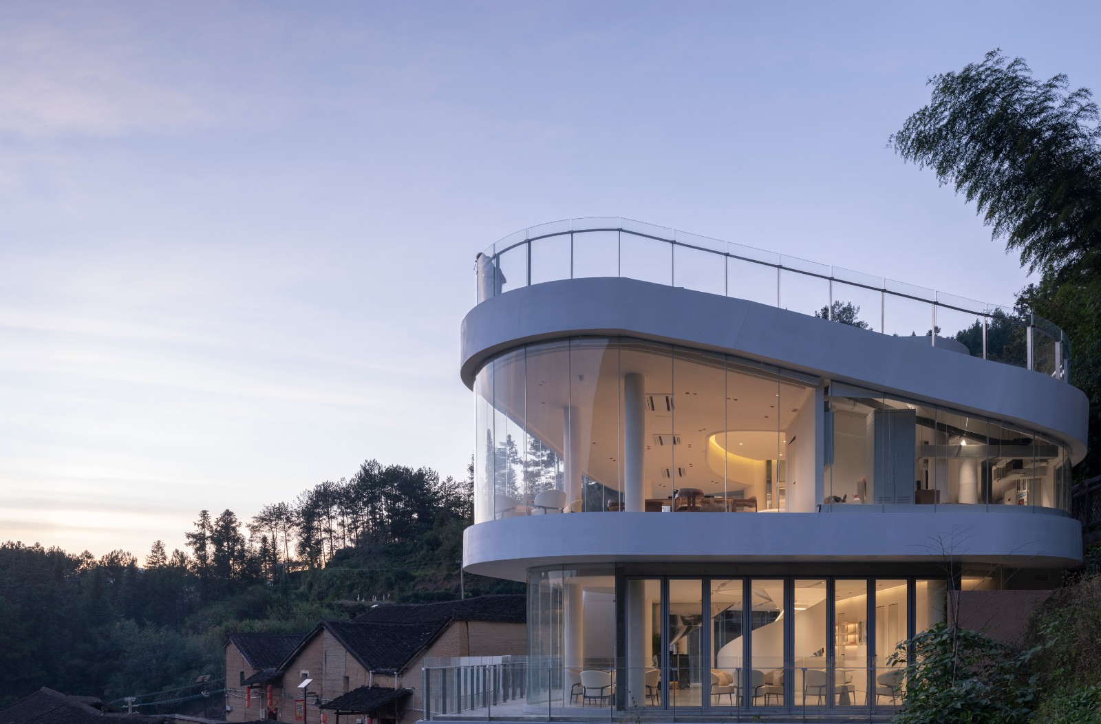 配图2.jpg 配图2.jpg